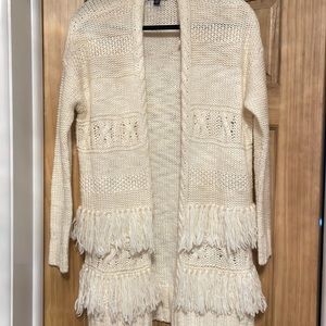 American Eagle cream cardigan, medium-heavy weight, size medium